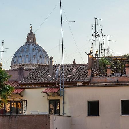 La Porta Rossa Di Borgo - Vatican Luxury Suite Rome Room photo