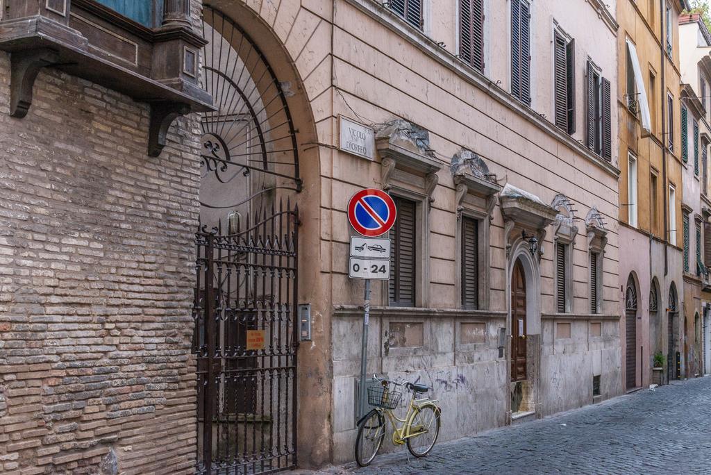 La Porta Rossa Di Borgo - Vatican Luxury Suite Rome Room photo