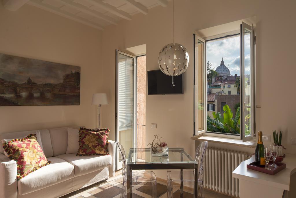 La Porta Rossa Di Borgo - Vatican Luxury Suite Rome Exterior photo