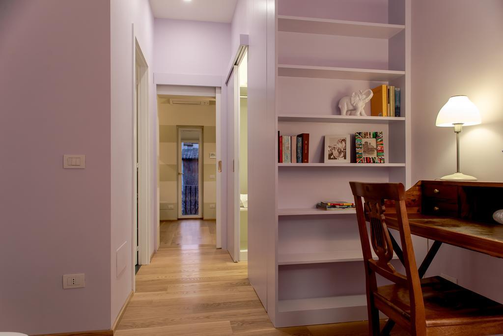 La Porta Rossa Di Borgo - Vatican Luxury Suite Rome Exterior photo